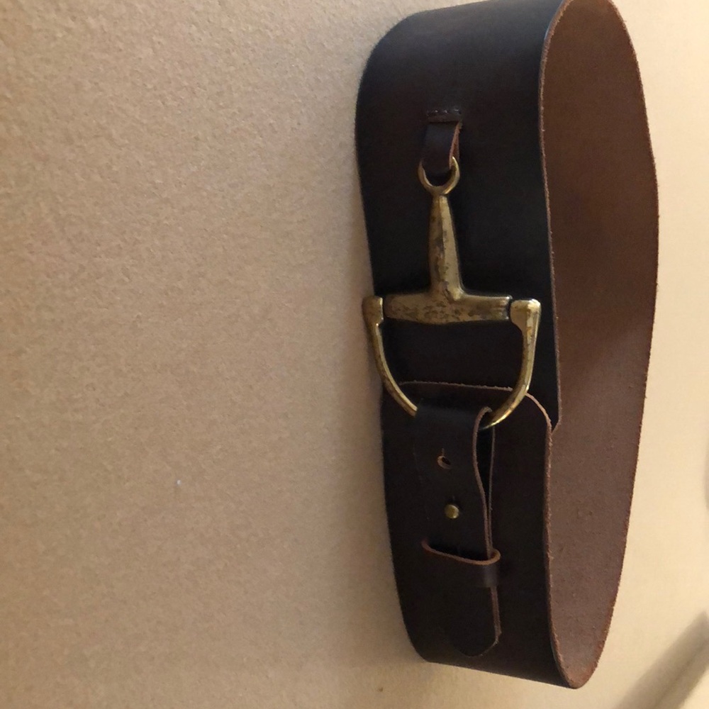 Equestrian style belt. Great with dresses!